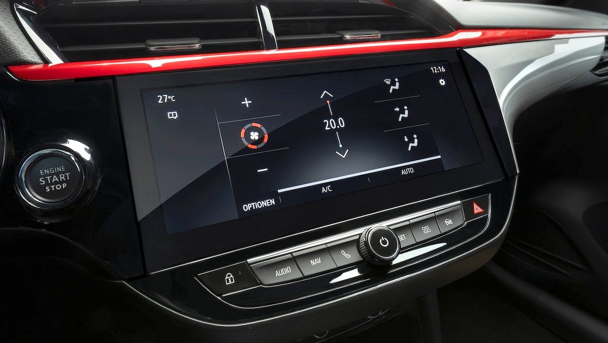 Opel IntelliLink: come funziona il sistema multimediale