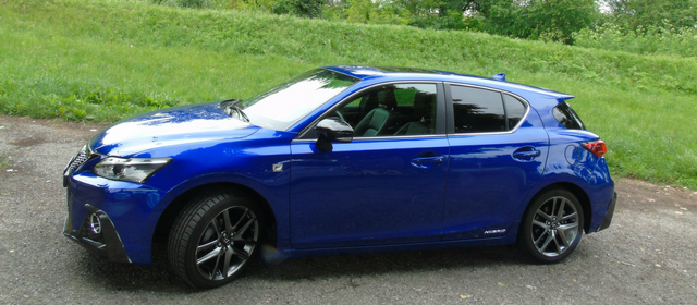 Nuova Lexus CT Hybrid