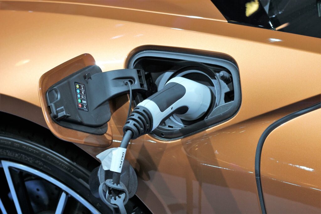 incentivi auto elettriche ibride