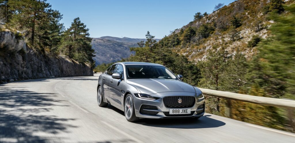 nuova Jaguar XE 2019