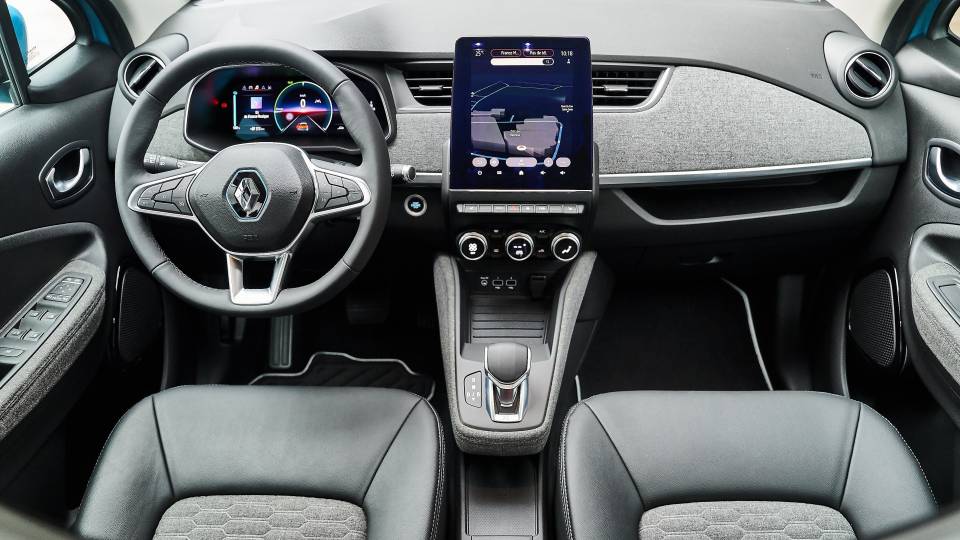 interni auto con materiali riciclati - renault