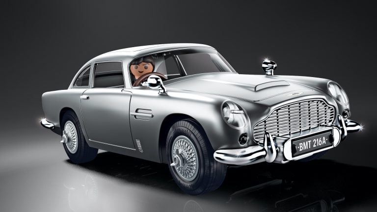 La celebre Aston Martin DB5 di James Bond è ora disponibile in Playmobil
