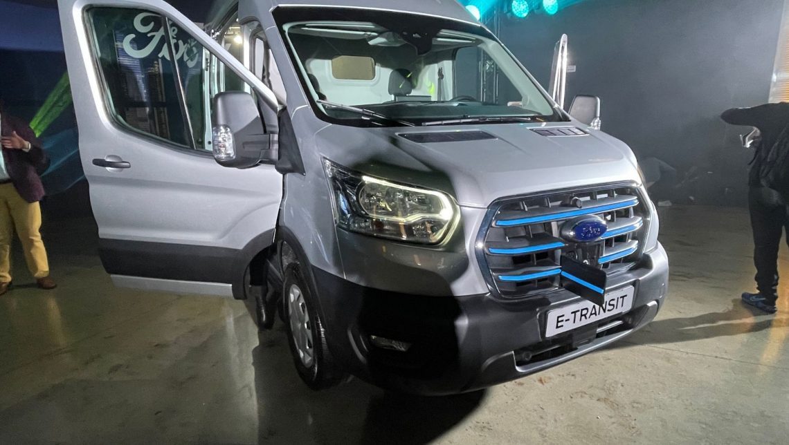 Ford e-Transit: abbiamo visto in anteprima la versione elettrica dell’iconico furgone