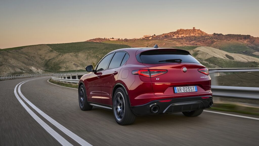 elenco auto nuove 2025 superbollo