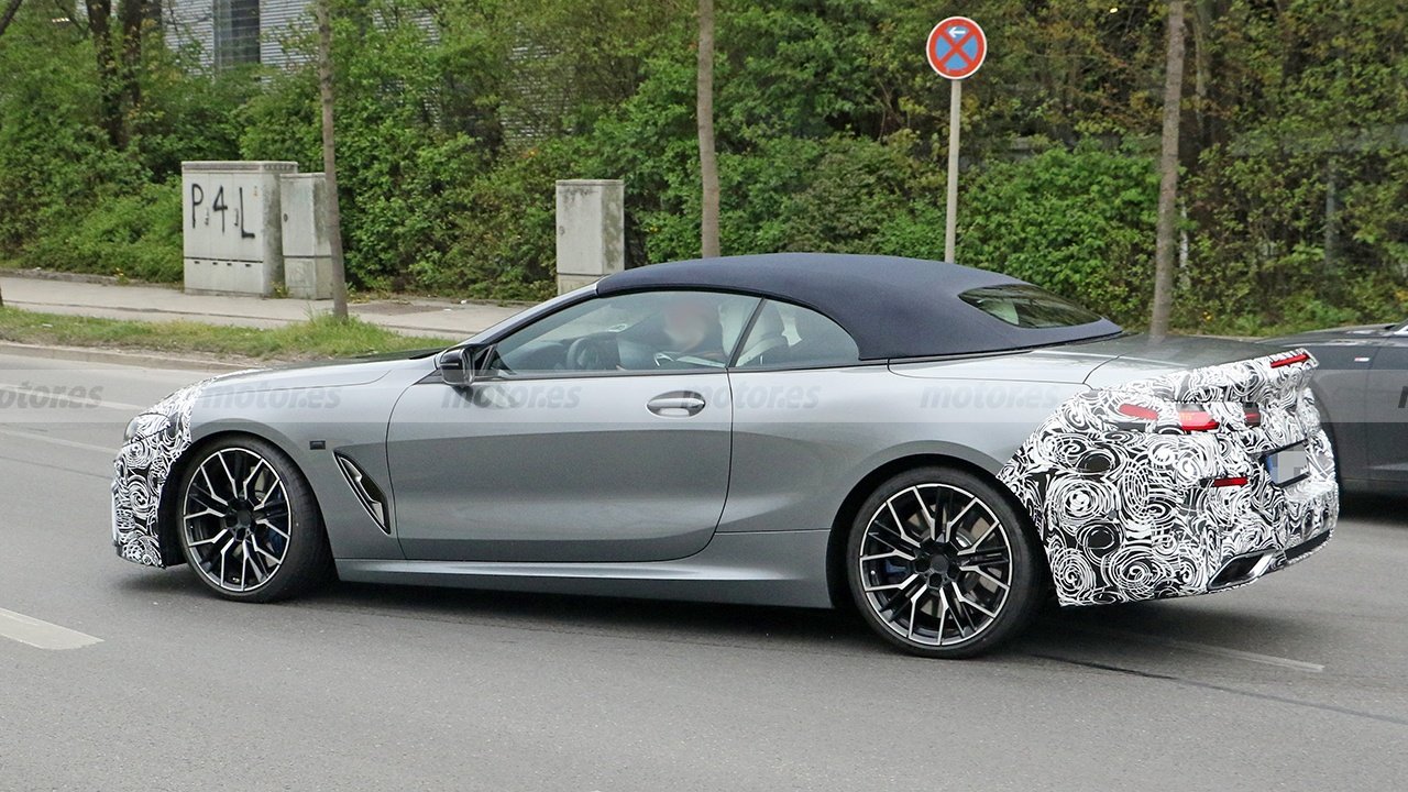 nuova BMW Serie 8 Cabrio foto spia