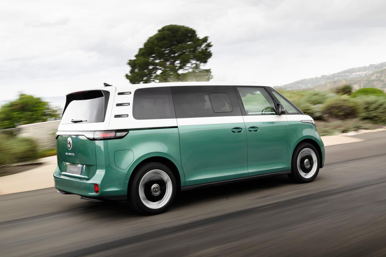 Volkswagen Id buzz passo lungo motore