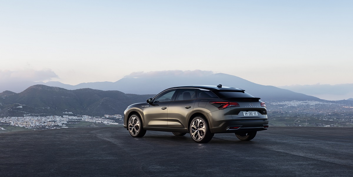 Esterni nuova Citroen C5 X