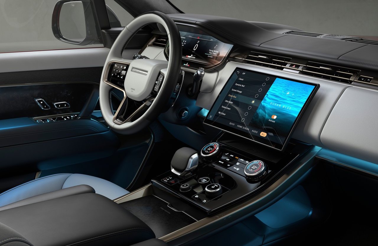 Range Rover Sport 2023 abitacolo