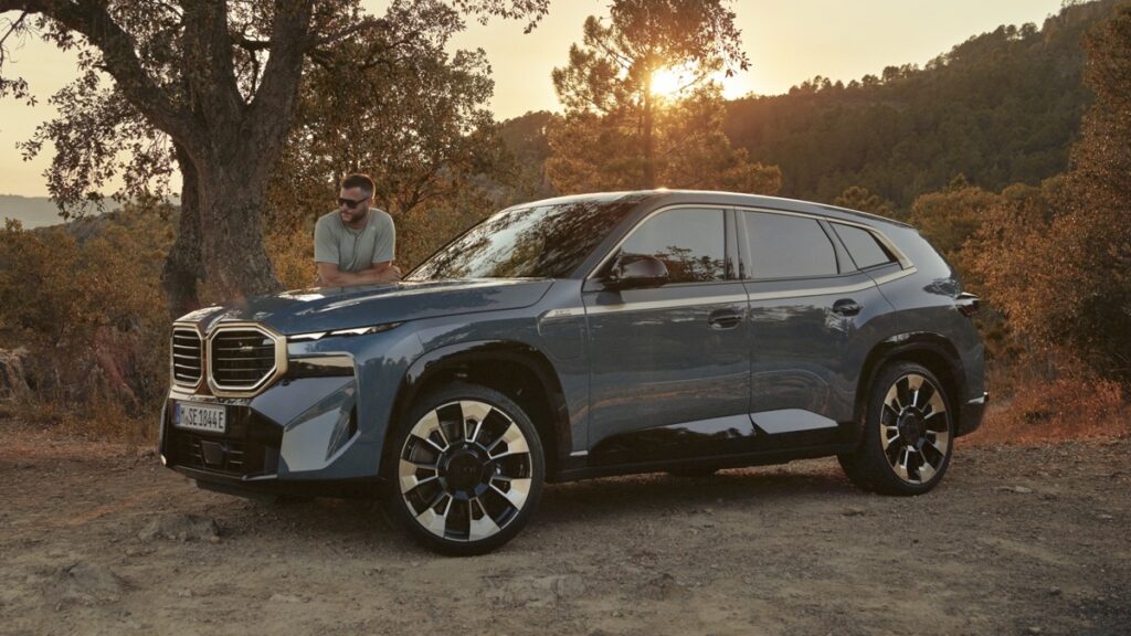 BMW XM 2023