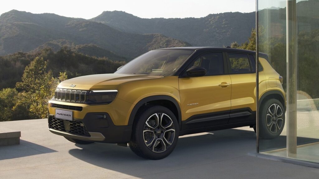 Jeep Avenger elettrica prezzo