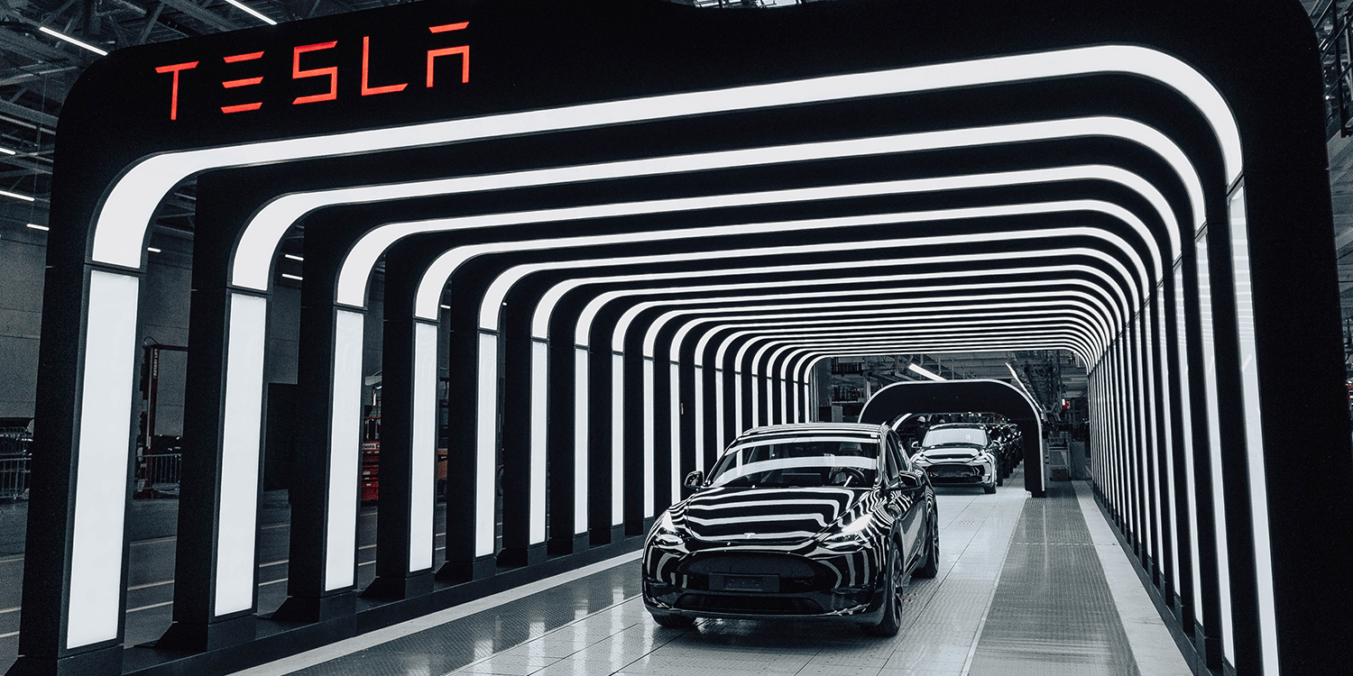 Tesla abbassa il prezzo di Model 3 e Y: 12.500 e 5.000 euro in meno