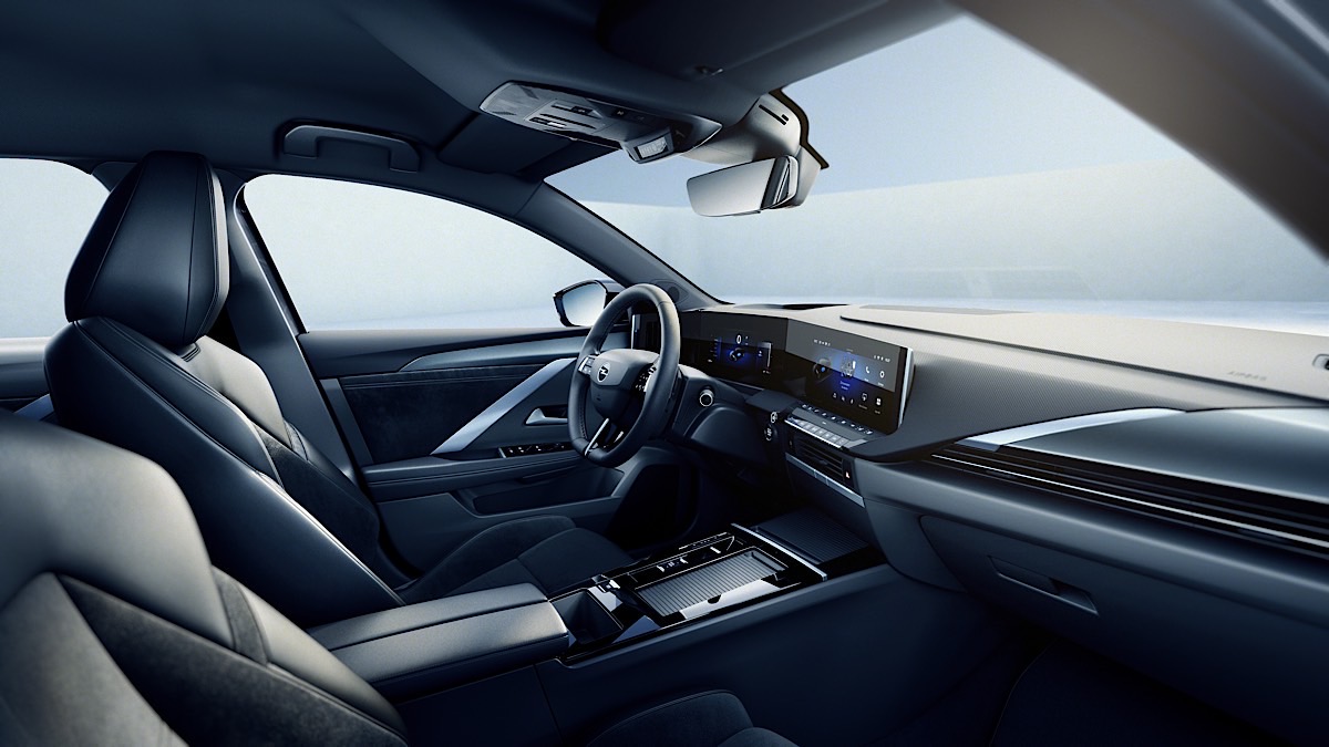 Interni di opel astra elettrica