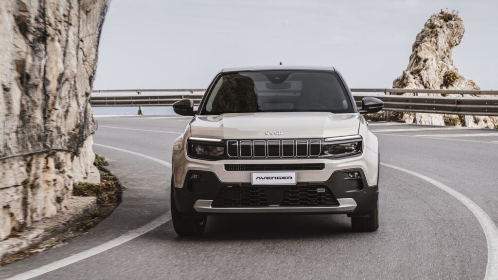 jeep avenger e-hybrid 2024