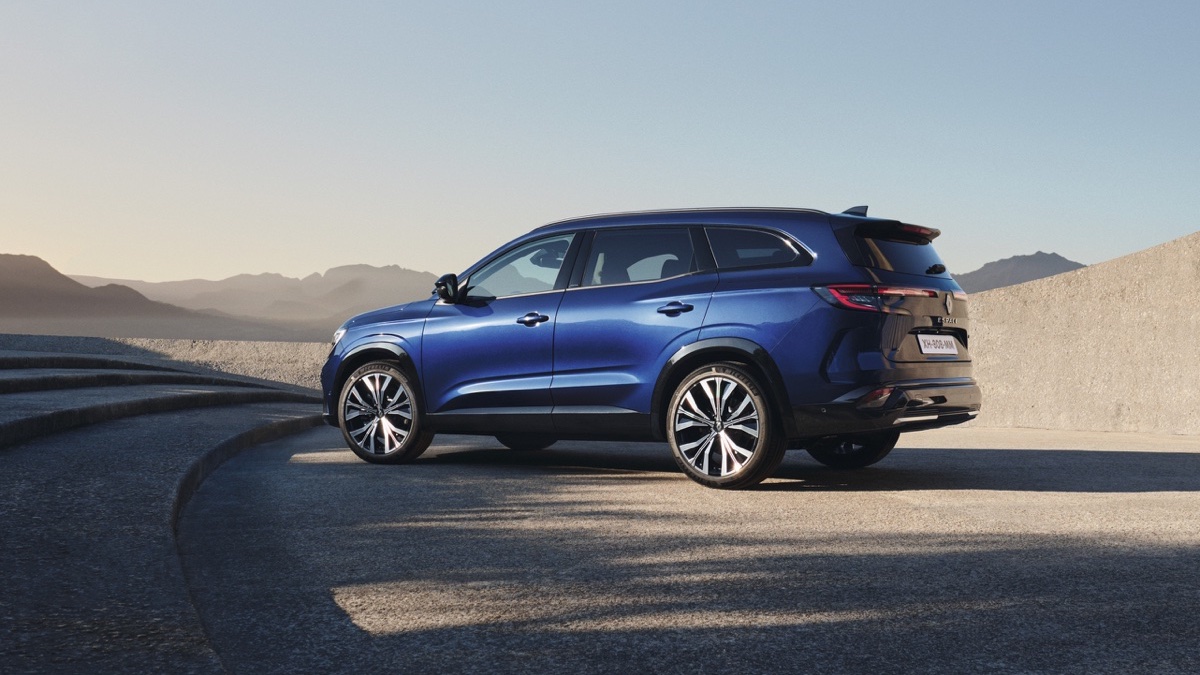 nuova Renault Espace 2023 7 posti
