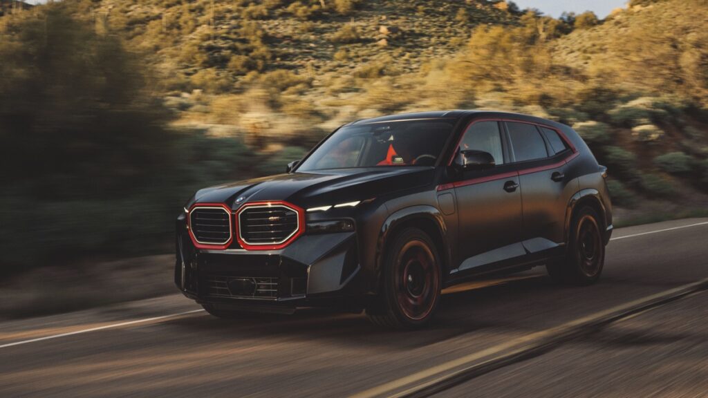 BMW XM Label Red autonomia in elettrico