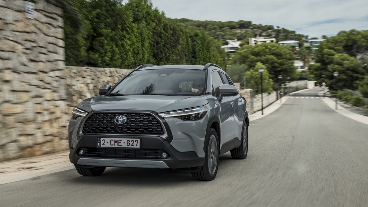 Toyota Corolla Cross, la prospettiva SUV che mancava