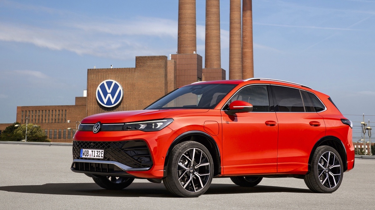 Nuova Volkswagen Tiguan, i prezzi in Italia: l’ibrida plug-in arriva nel 2024