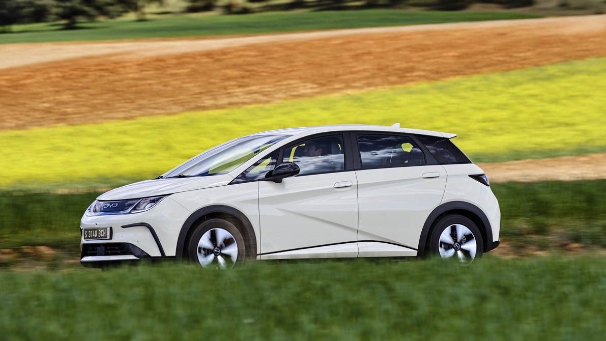 Le 5 auto che inquinano meno nel loro ciclo di vita
