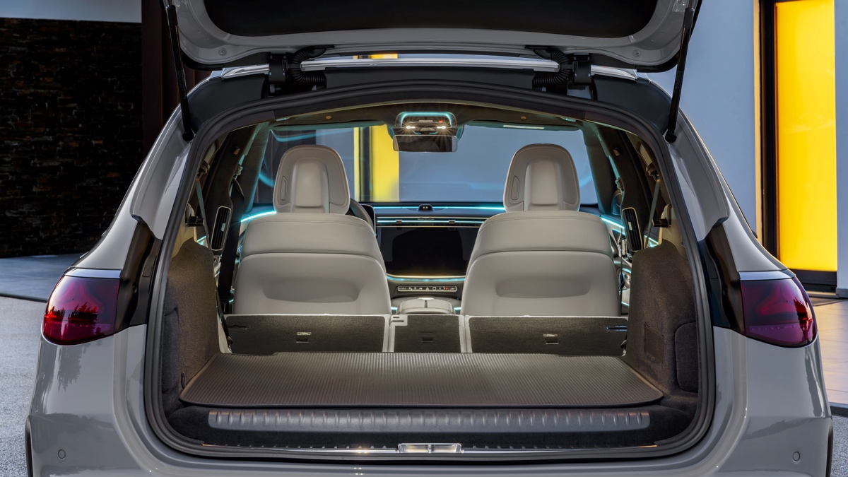 nuova mercedes classe e wagon 2024 bagagliaio