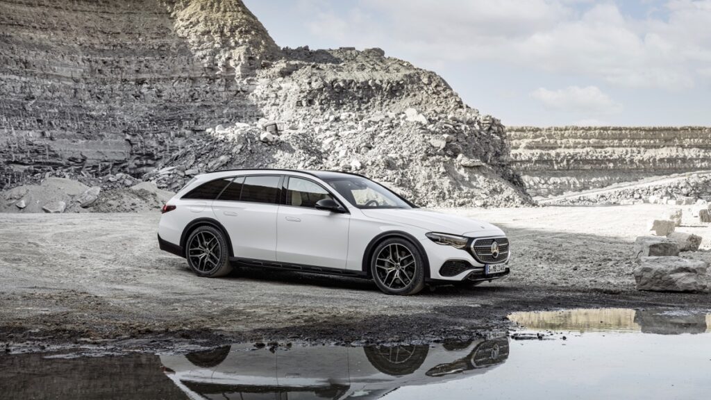 Mercedes Classe E All Terrain caratteristiche