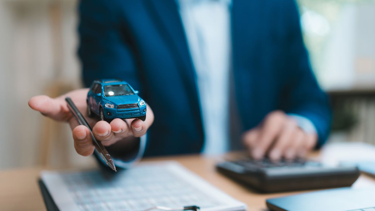 Chi sono e cosa fanno i broker del noleggio auto a breve termine