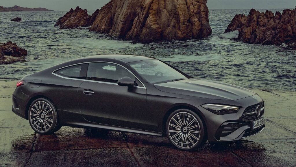 mercedes cle amg line