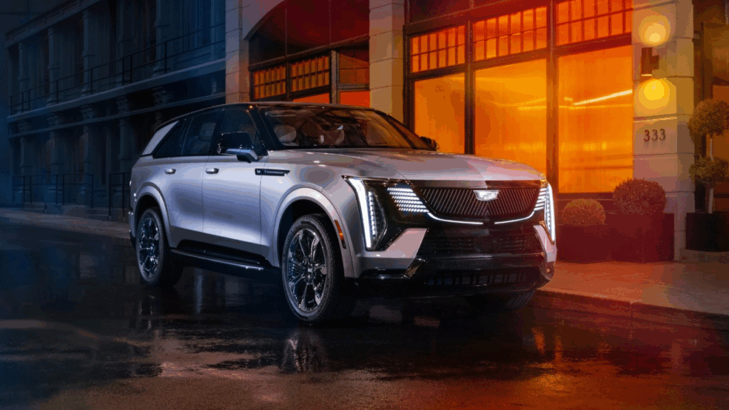 cadillac-escalade-iq-electric-1