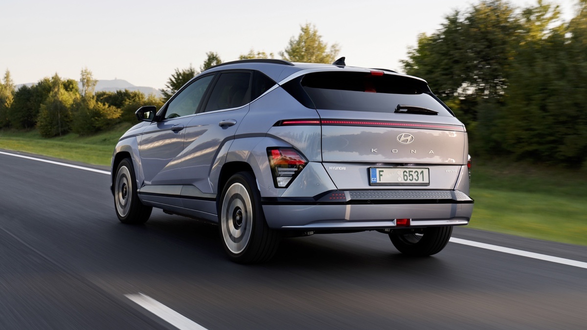 Hyundai Kona elettrica 2024 prestazioni