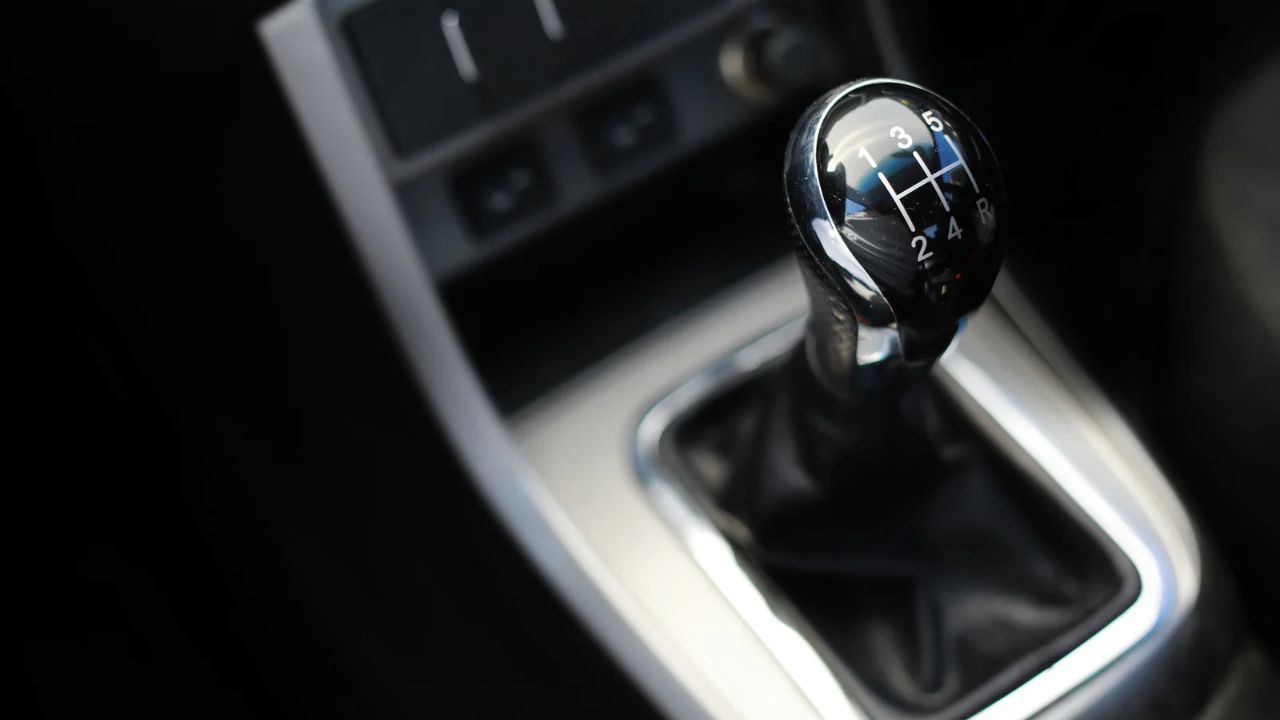 Cambio auto: tutte le tipologie che troviamo sulle vetture (anche elettriche)