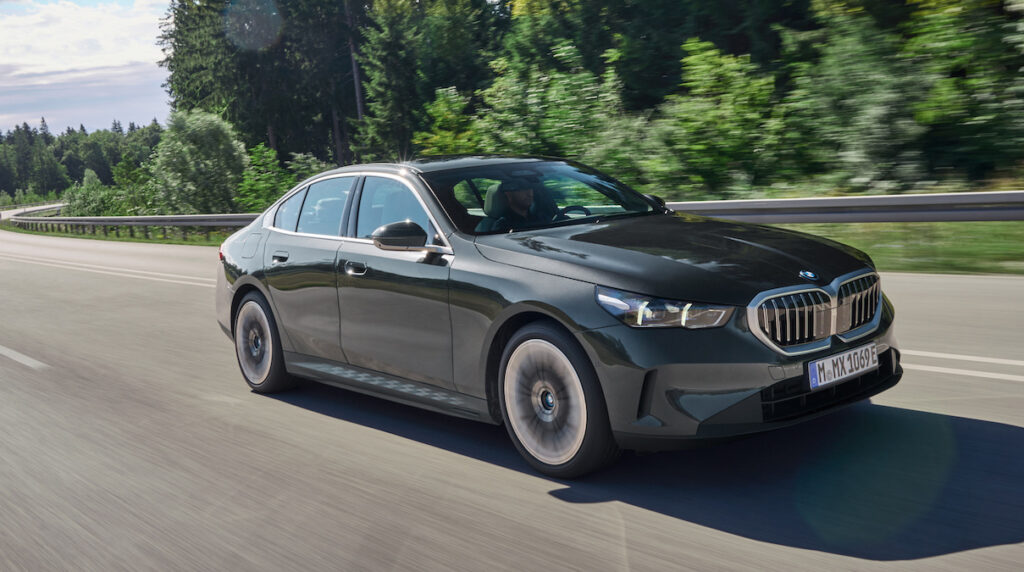 nuova bmw serie 5 ibrida plug-in