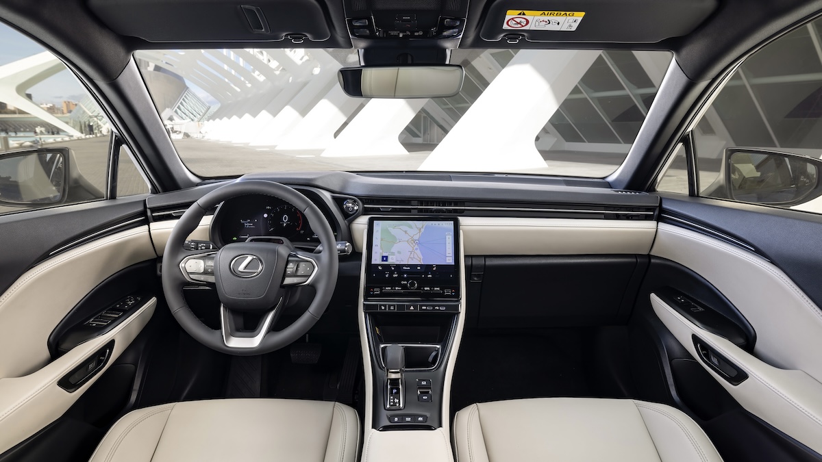 interni premium lexus lbx