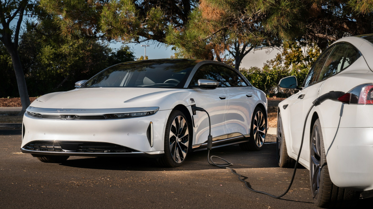 Lucia-air-auto-elettriche-v2v