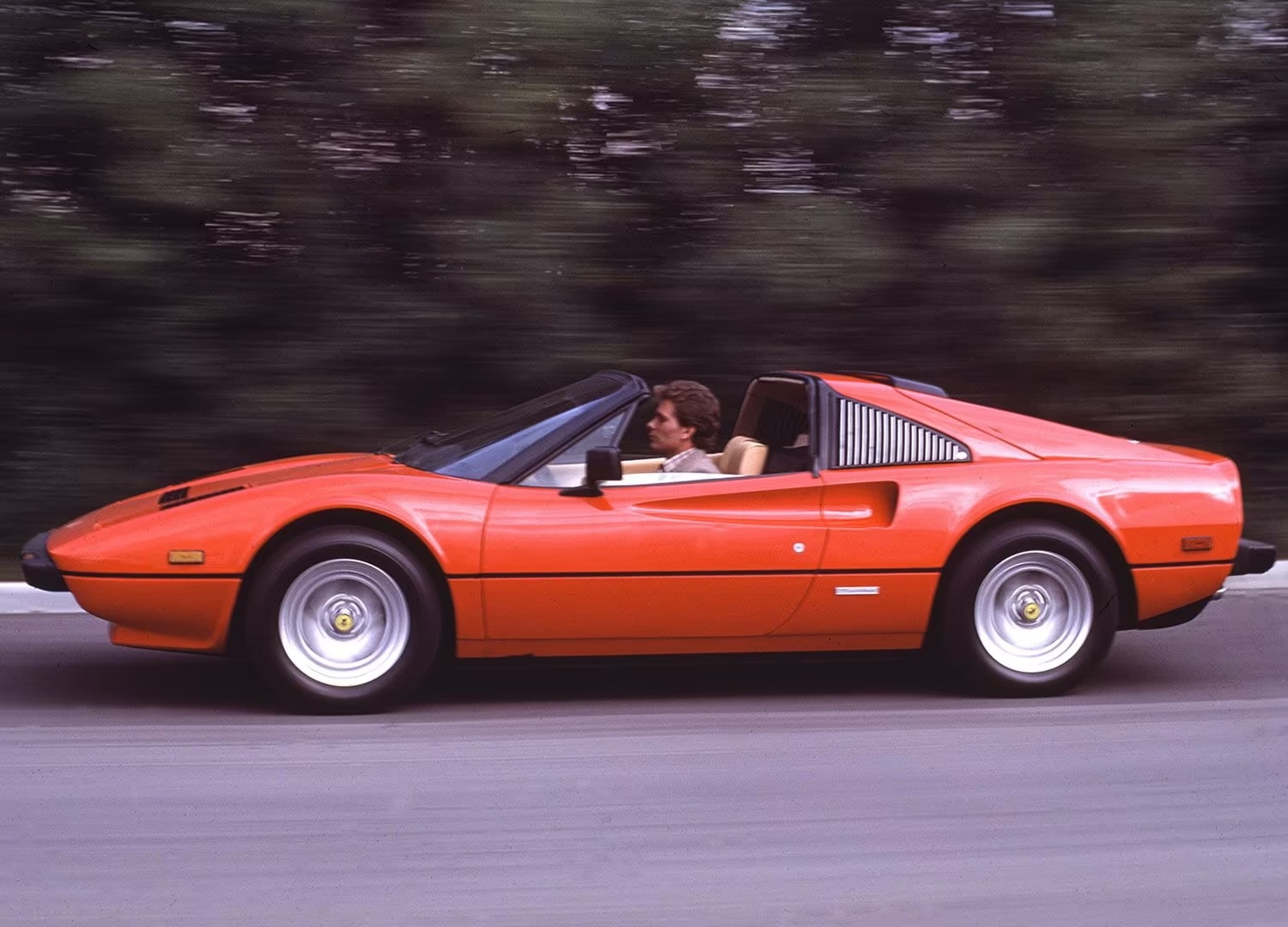 10 auto “old school” che vorremmo elettriche