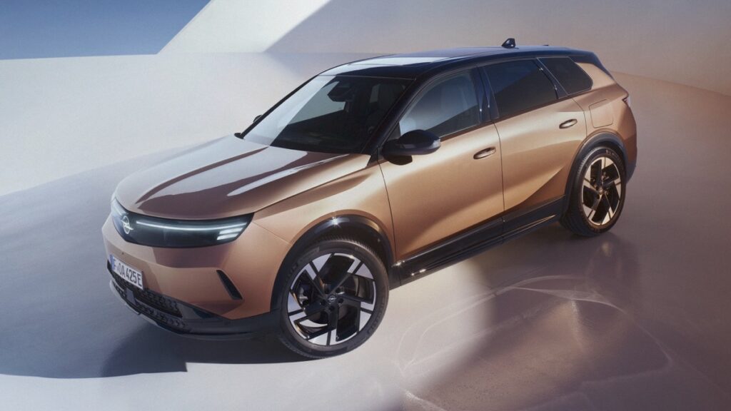 nuova opel grandland uscita