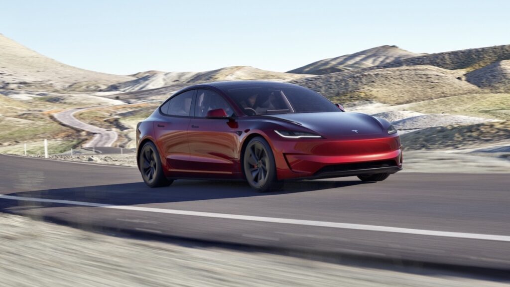 tesla model 3 performance 2024 prestazioni