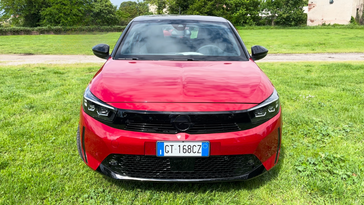 opel-corsa-hybrid-03