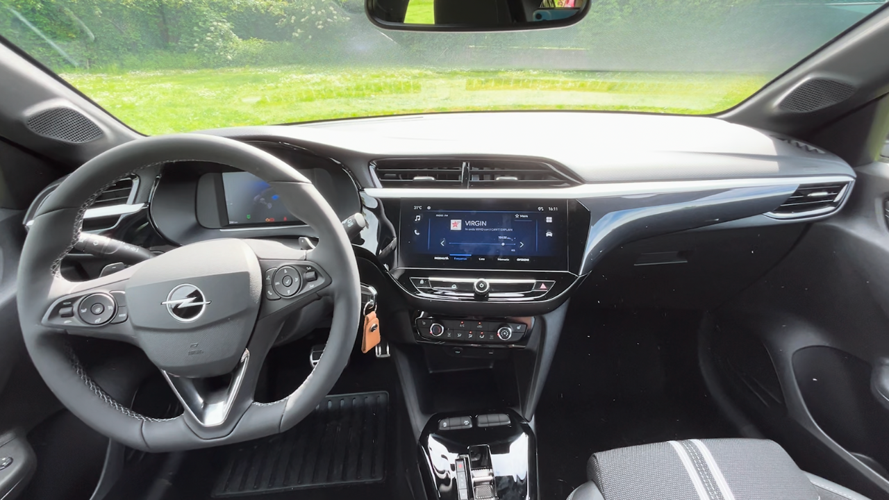 opel-corsa-hybrid-07