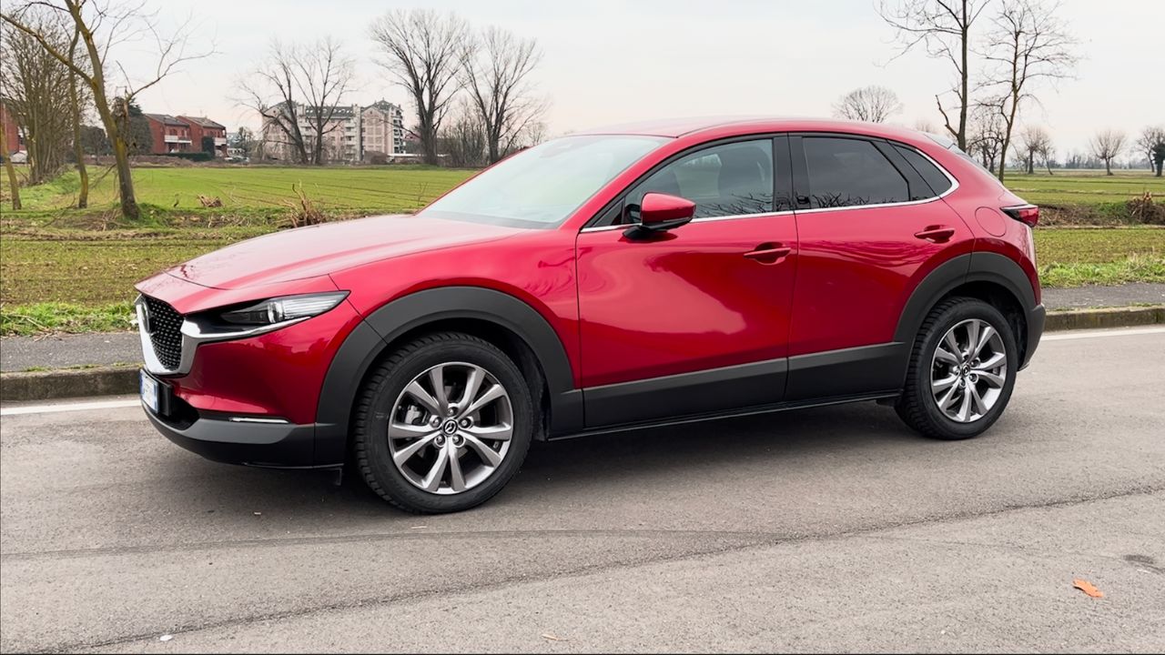 mazda-cx-30-01