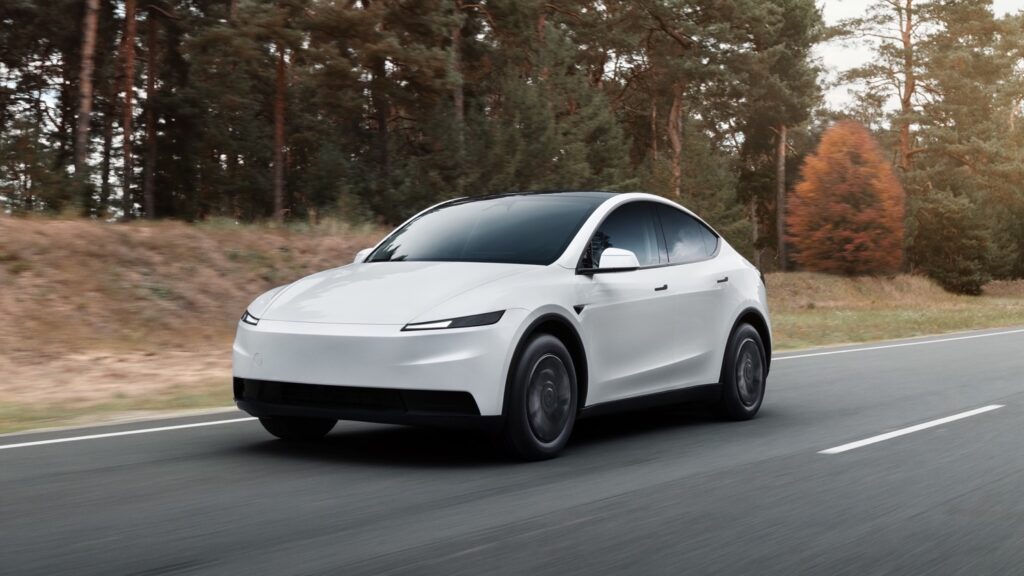 tesla model y standard 2025