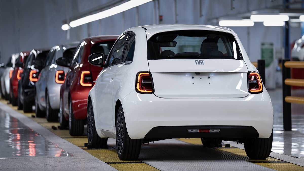 nuova fiat 500 ibrida 2025 uscita