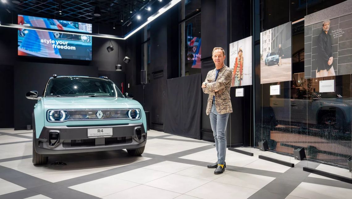 Renault: libertà e moda ingredienti cardine della sua offerta. A partire dalla R4