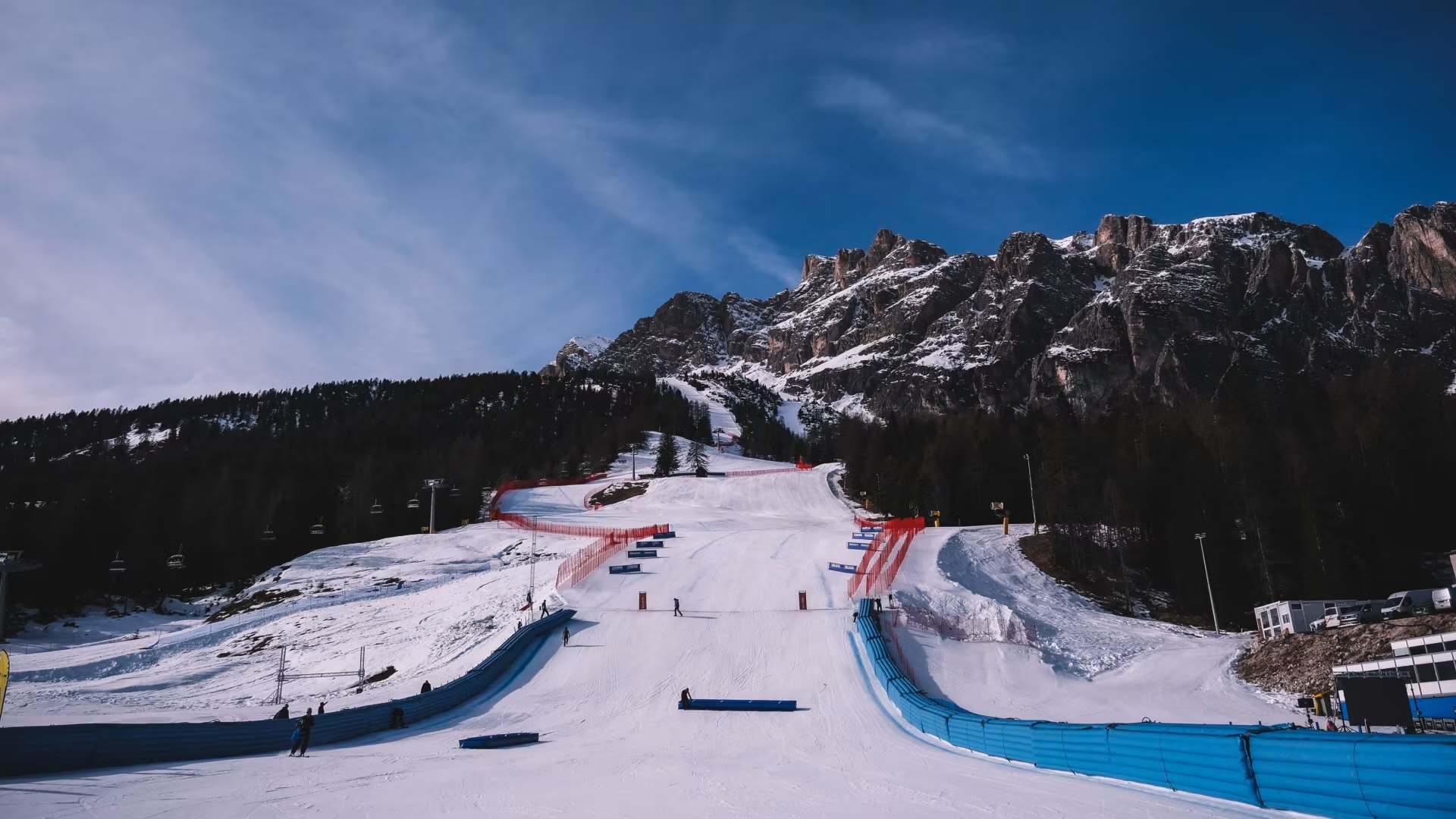 Olimpiadi Milano-Cortina 2026: sarà obbligatorio prenotare il parcheggio, ecco come