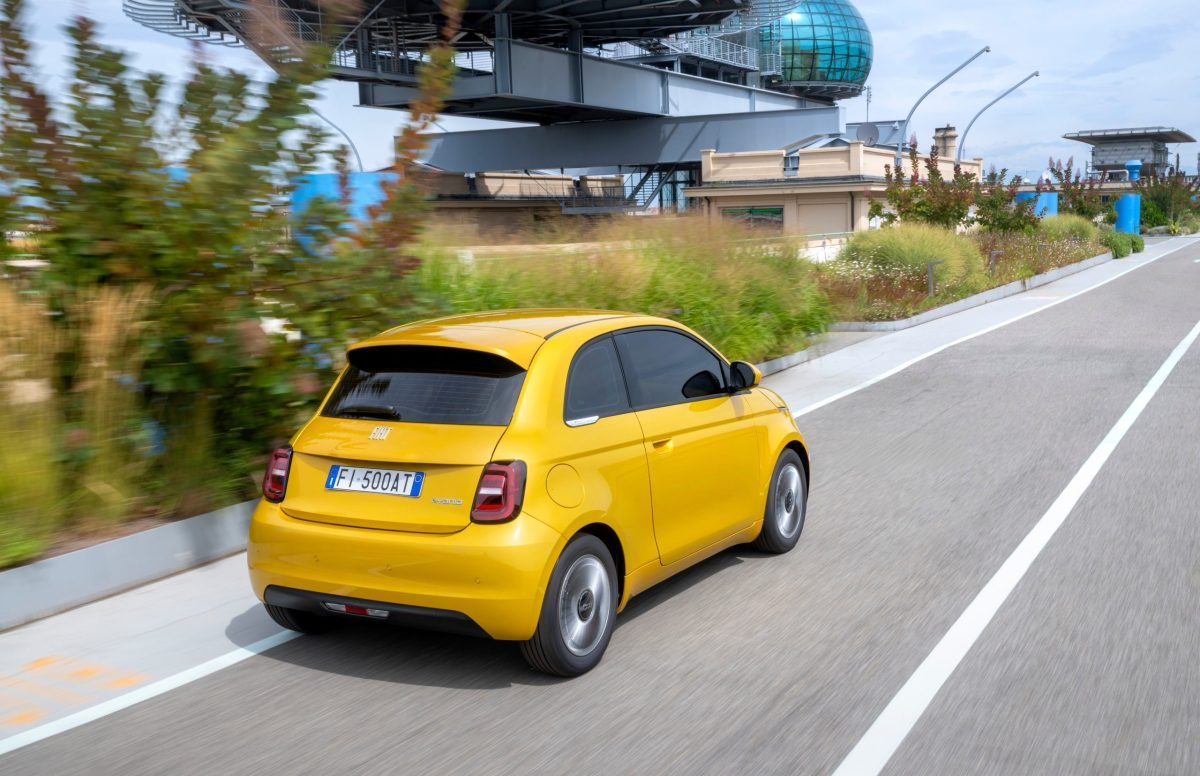 Fiat 500 ibrida