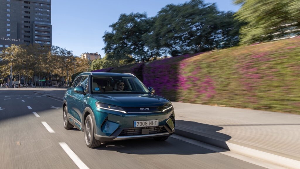 byd atto 2 dm-i ibrida plug-in versioni