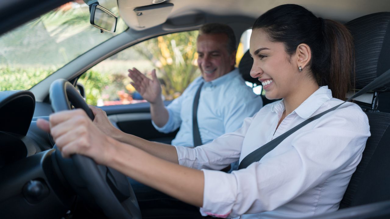 Non basta una lezione di guida sicura: ai driver serve il coaching 1:1