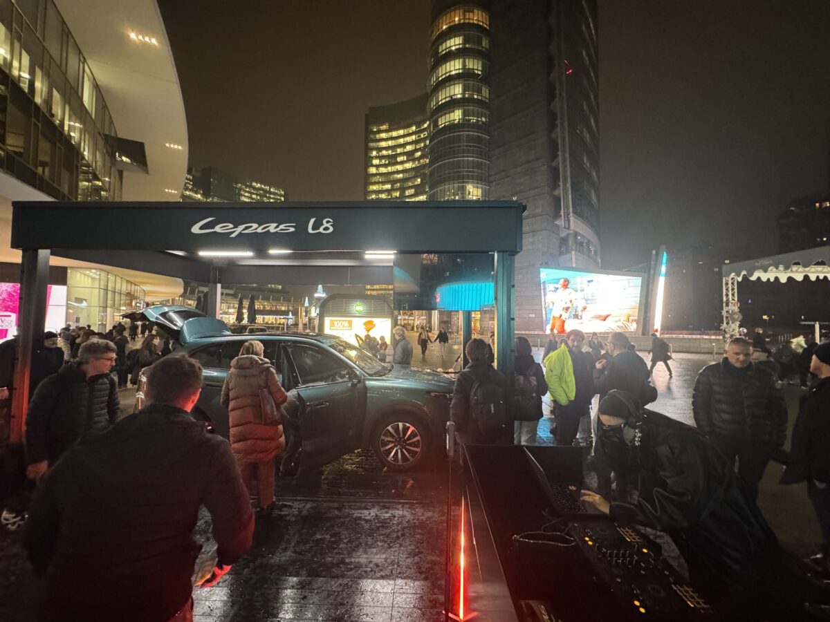 UNSEEN a Milano: debutta in Piazza Gae Aulenti la nuova Lepas L8