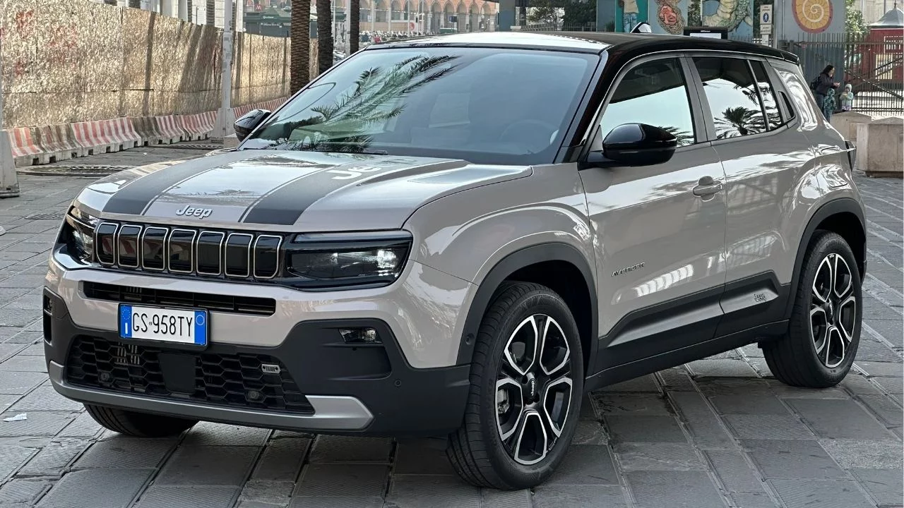 fm-td-jeep-avenger-e-hybrid-2.jpg