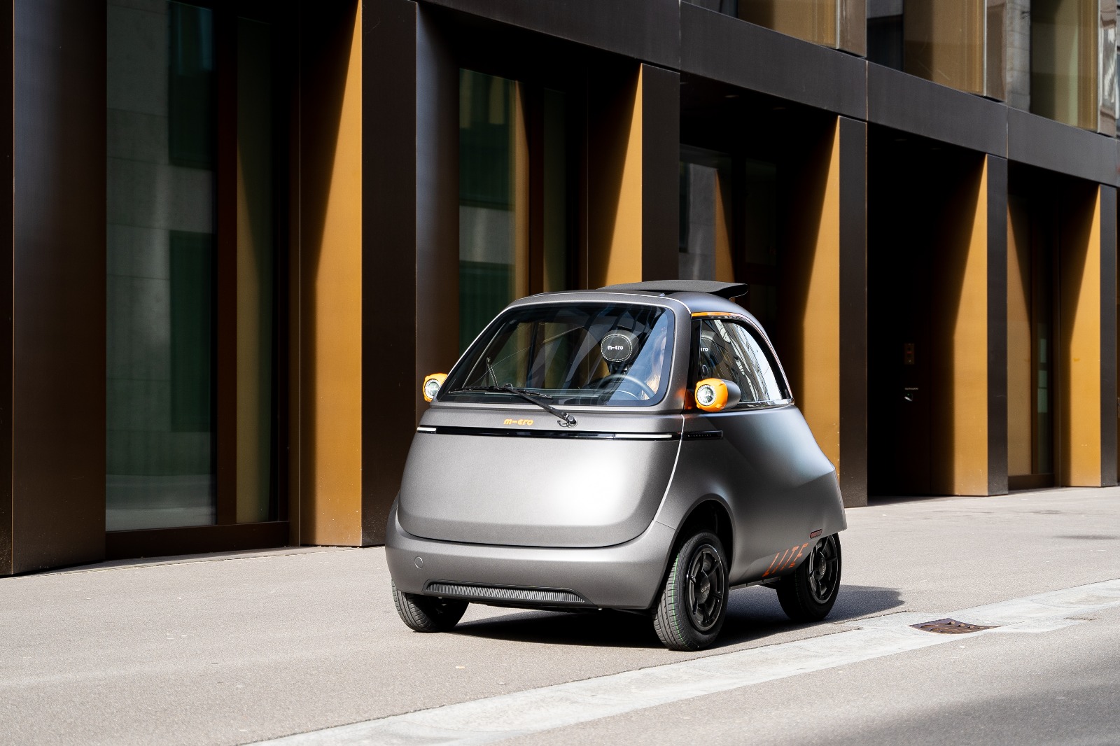 Microlino a 199€ al mese con Crédit Agricole