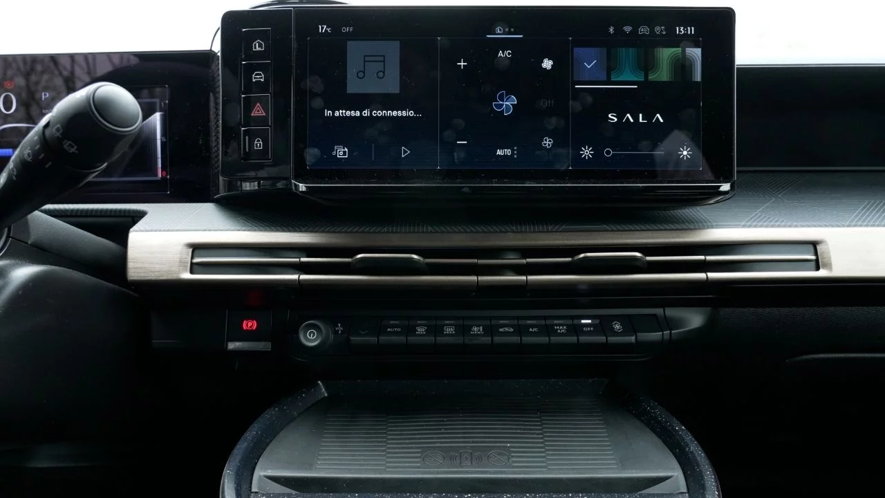 ps-lancia-ypsilon-8.jpg