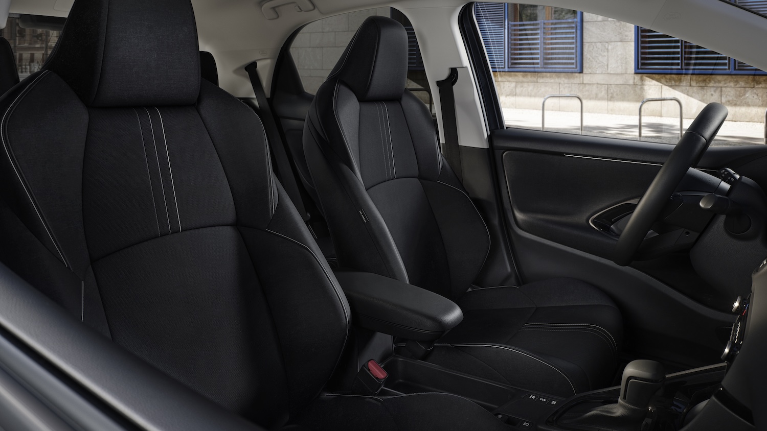toyota yaris 2026 sedili sportivi